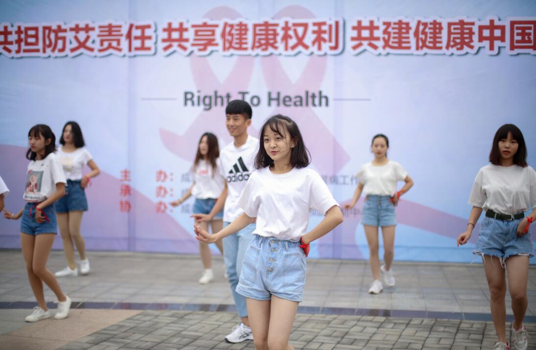 上午舞蹈