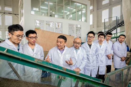 https://mmbiz.qpic.cn/mmbiz_jpg/7zibjcsgUICYyf0rQdib5v1scm0b7574ZvcpJxPeax7jxwmRCCA2GpiaktWpAn6T2fQjsEWNPHvr970yIGTI45RCw/?wx_fmt=jpeg