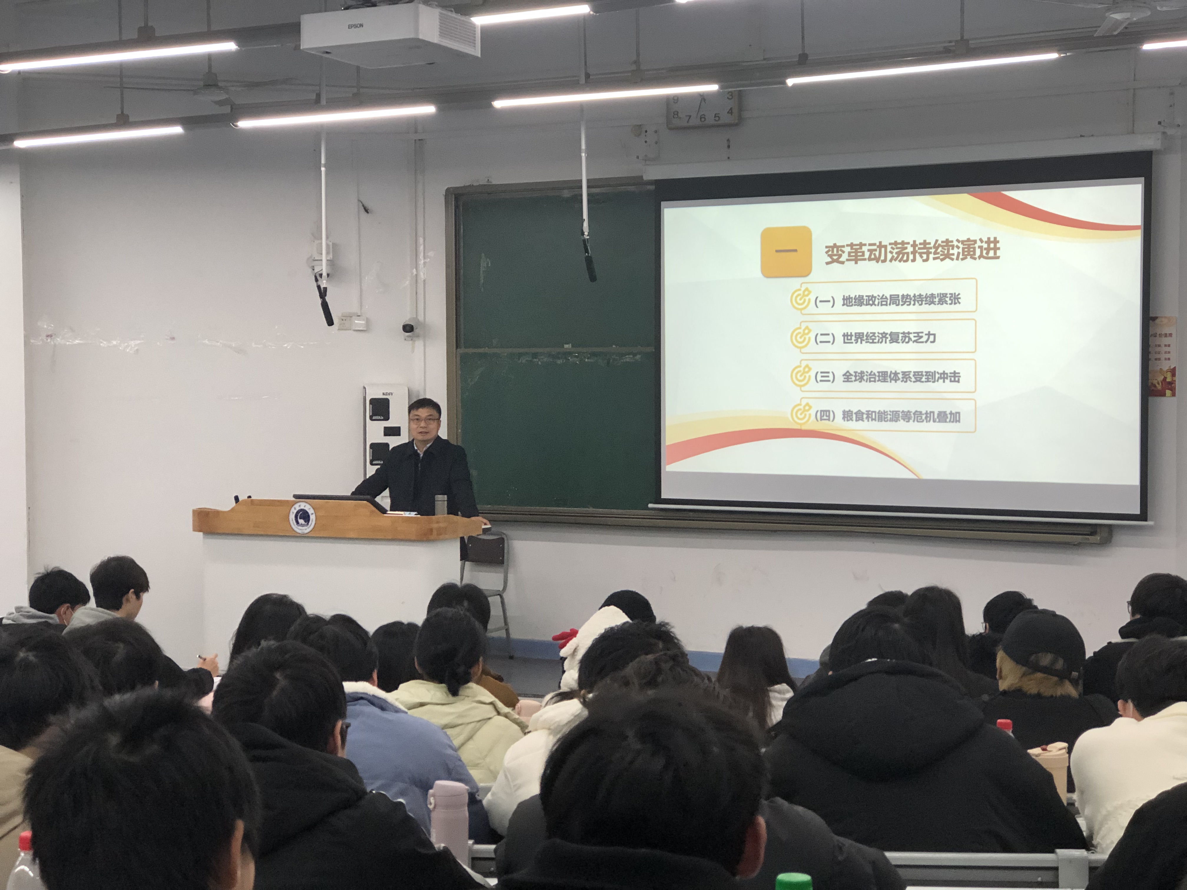 唐书记3.jpg