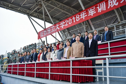 升旗仪式_调整大小