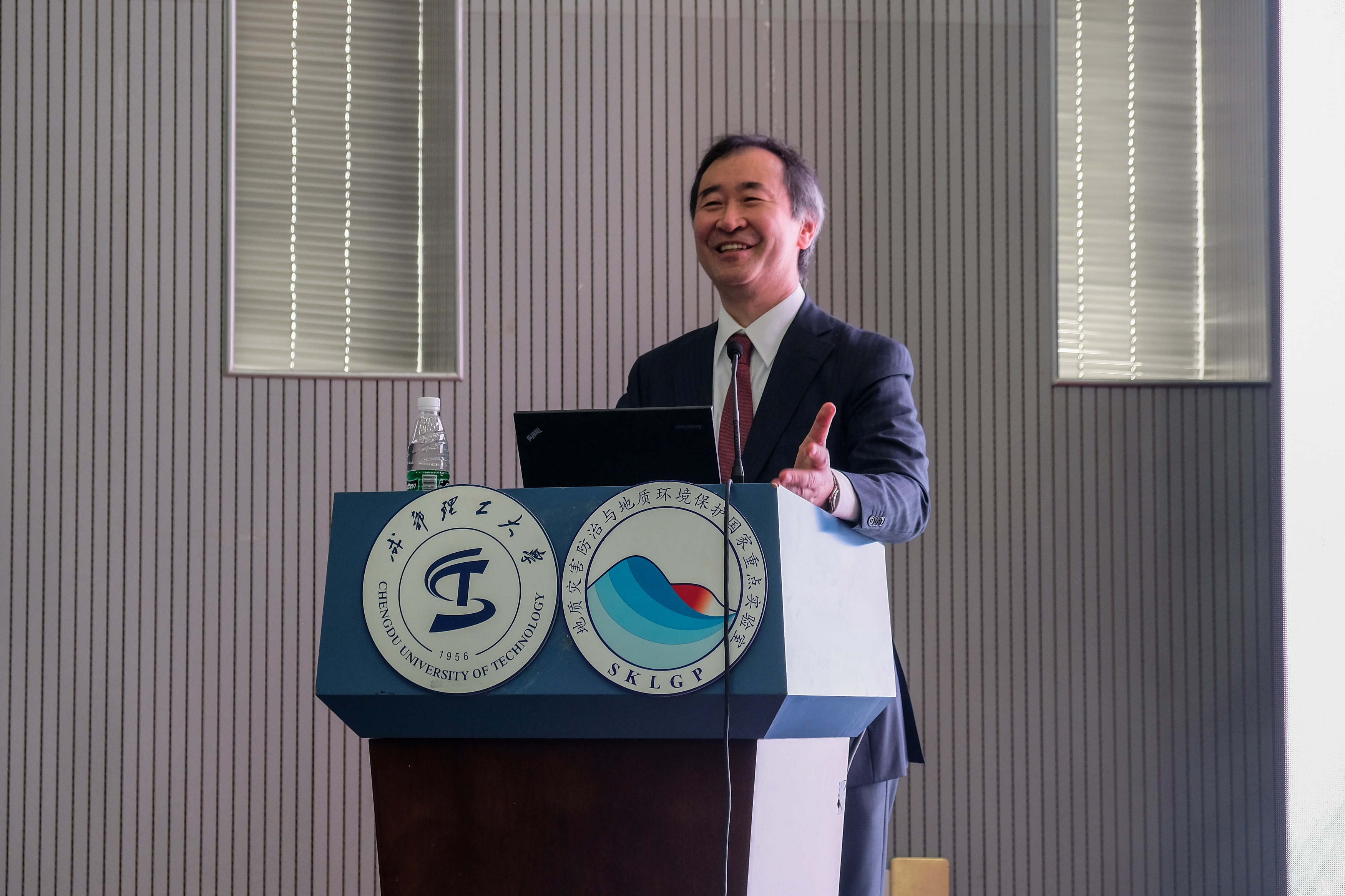 梶田隆章教授回答学生问题