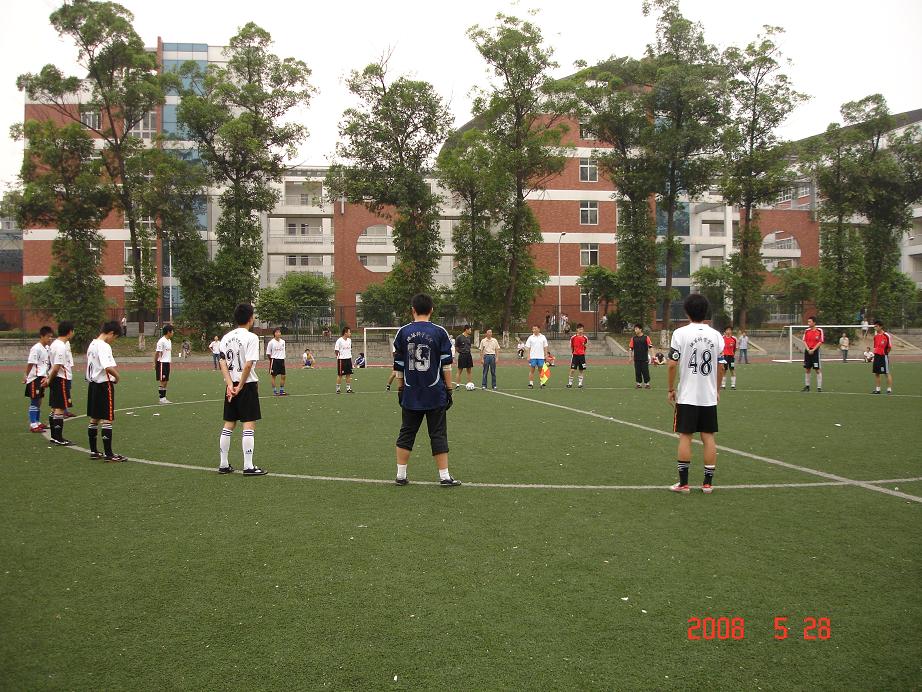 uf1212032845399.jpg